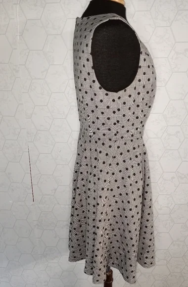 ELLE Plaid polka-dot flare dress in gray/black - Picture 15 of 16